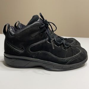 Boys Nike Mid Top Sneakers